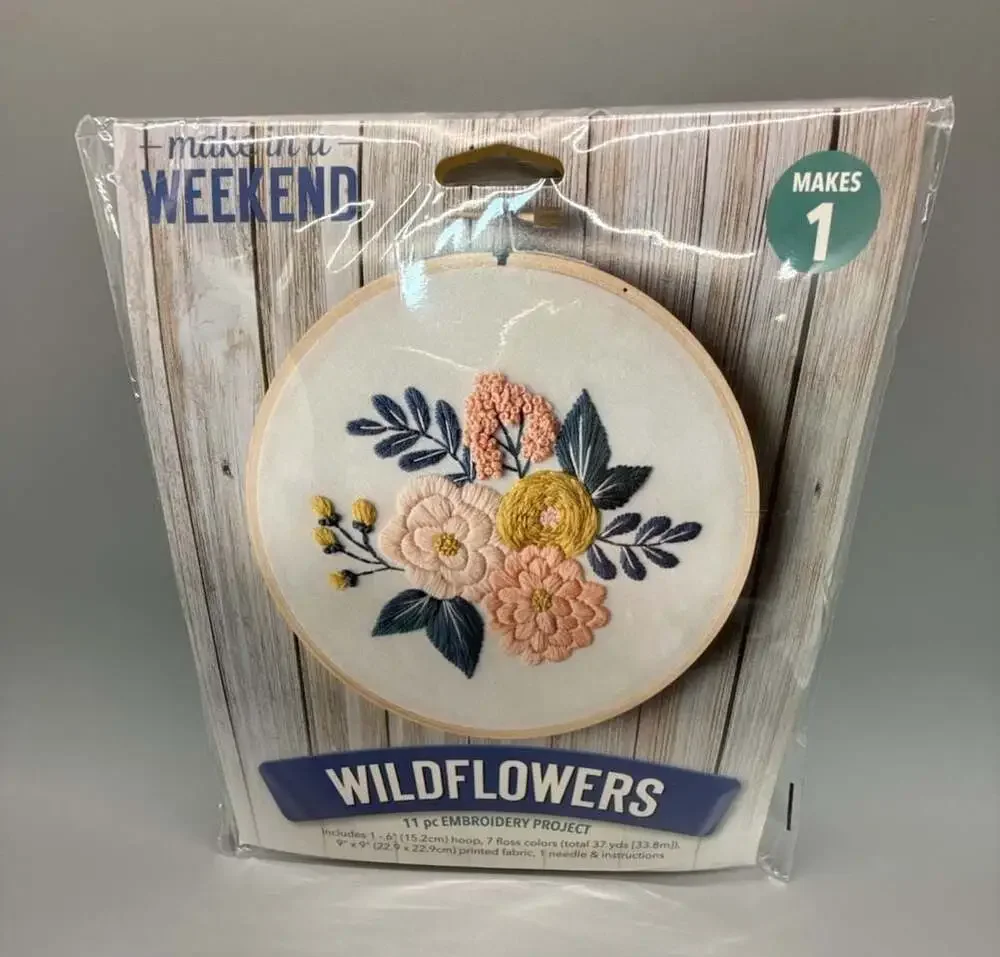 Lot of Leisure Arts Make in a Weekend Embroidery Kits Wildflowers & Blush Roses